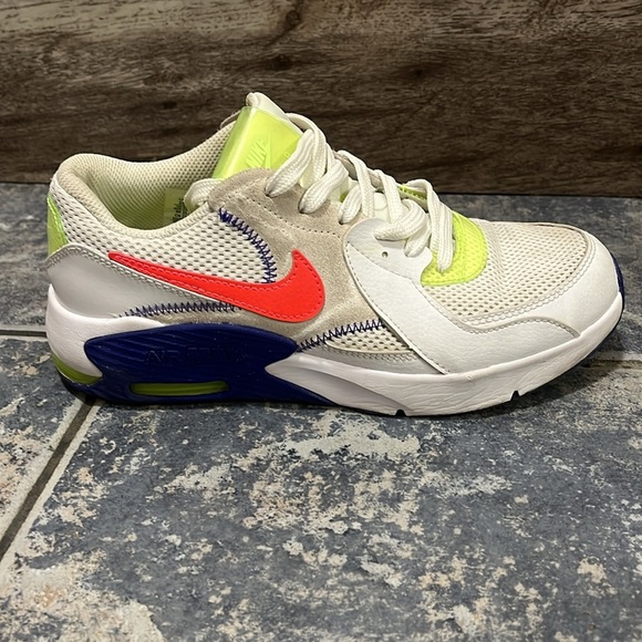Nike air max excee size 5 Y - Picture 2 of 10